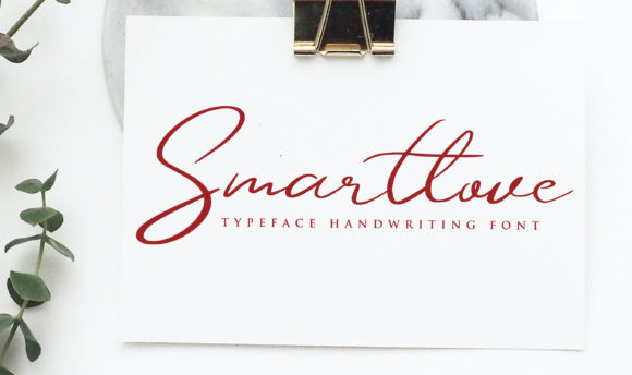 Smartlove: The Handwritten Font for Scroll-Stopping Designs